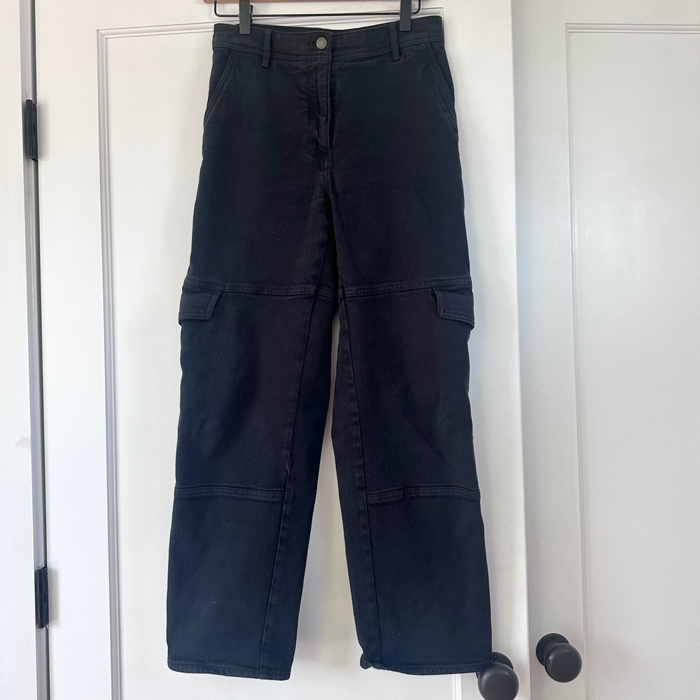 Wilfred Free Aritzia Black Cargo Pants High Waisted Straight Leg Utility Size 2